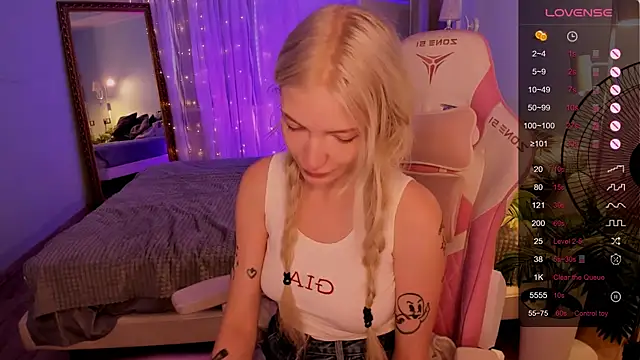 AnyaTaylor_'s Live XXX Chat