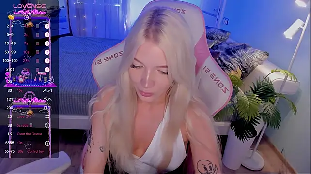 AnyaTaylor_ Adlı Modelin Canlı XXX Sohbeti