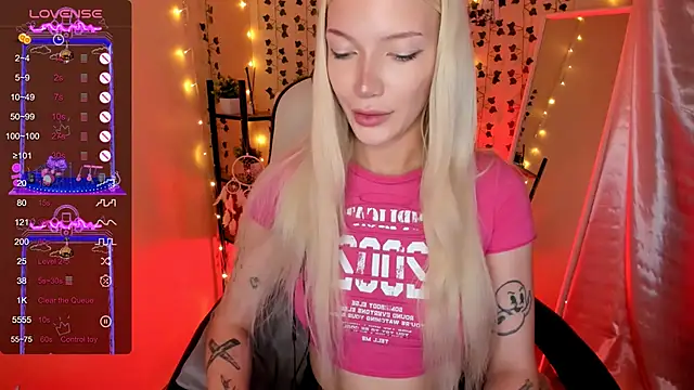 AnyaTaylor_ Live XXX-Chat