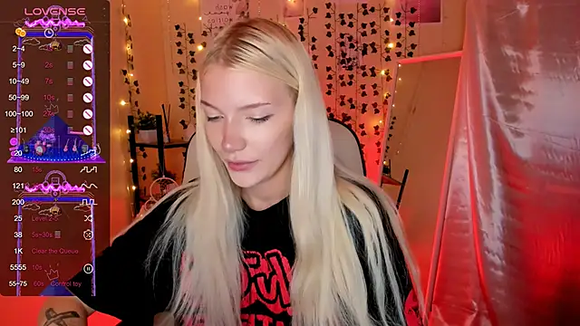 AnyaTaylor_ Chat XXX live