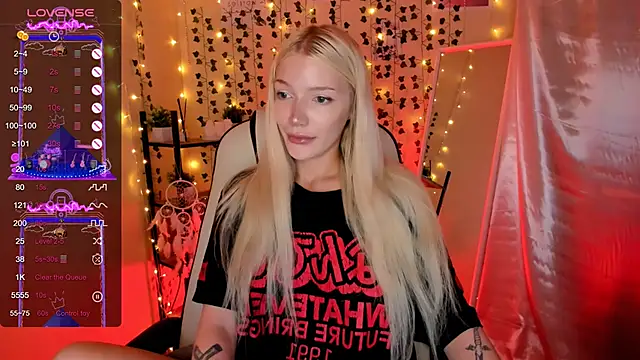 AnyaTaylor_ Adlı Modelin Canlı XXX Sohbeti