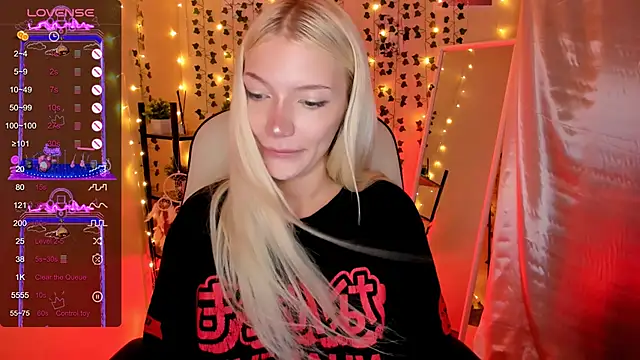 AnyaTaylor_: απευθείας συνομιλία ΧΧΧ