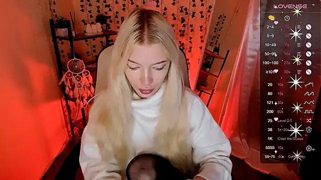 XXX chat uživo modela AnyaTaylor_