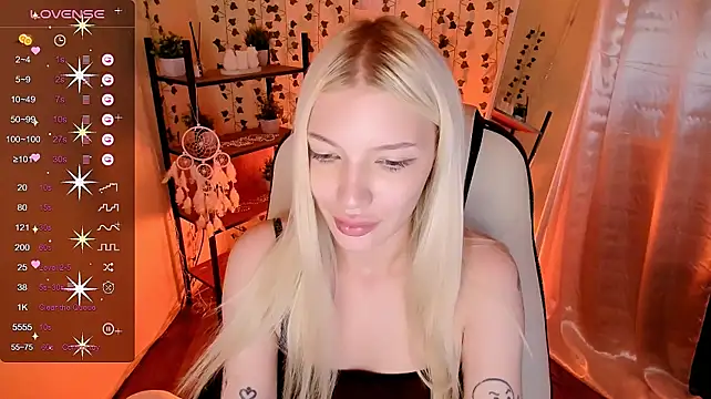 AnyaTaylor_ Adlı Modelin Canlı XXX Sohbeti