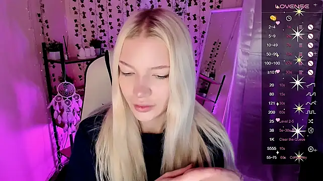 AnyaTaylor_のライブXXXチャット