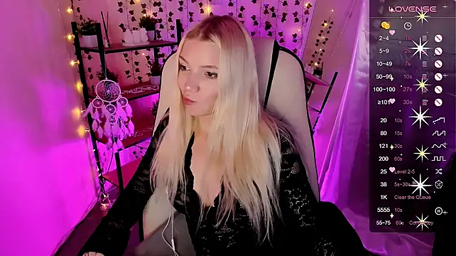 AnyaTaylor_ Live XXX-Chat