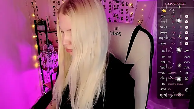 AnyaTaylor_ live XXX chat