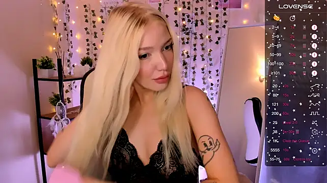 Chat +18 de AnyaTaylor_ ao vivo