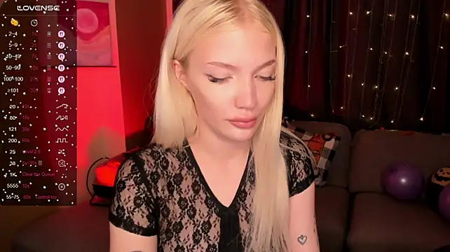 AnyaTaylor_ Live XXX-Chat