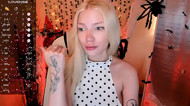AnyaTaylor_'s Live XXX Chat