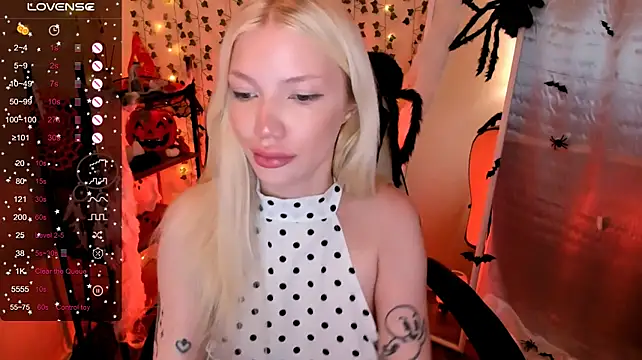 Chat XXX en directo de AnyaTaylor_