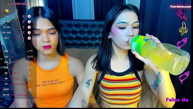 bellamoonlightX's Webcam Show