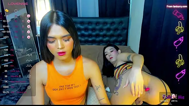 bellamoonlightX Show in webcam