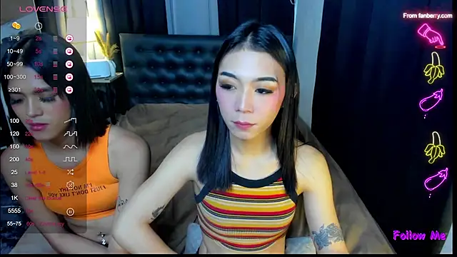 bellamoonlightX's Webcam Show