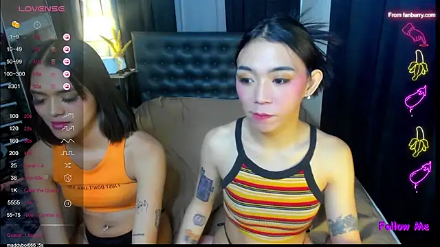 bellamoonlightX Show in webcam