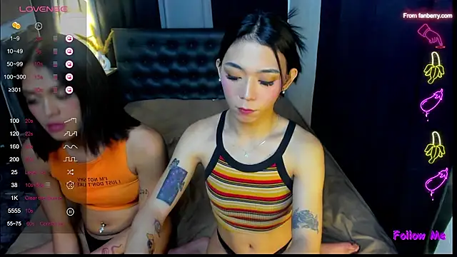 bellamoonlightX webcam show