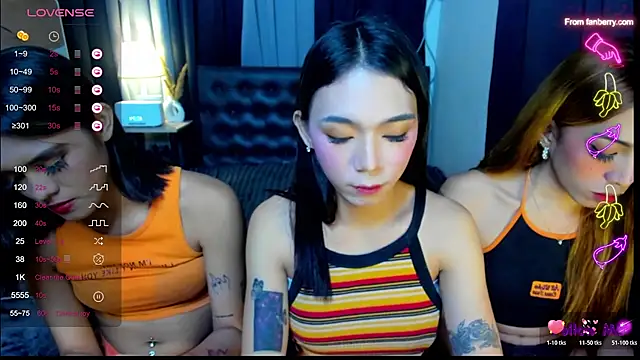 bellamoonlightX webcam show