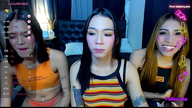 bellamoonlightX Show in webcam