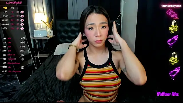 bellamoonlightX Webcam show