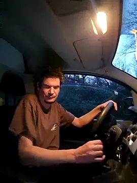 twitshe: διαδικτυακό σόου στην κάμερα