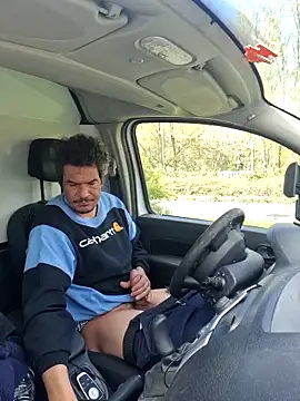 twitshe Show in webcam