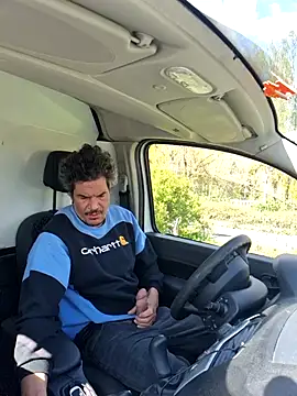 Pokazy przed kamerką – twitshe