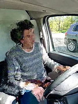 Webkamerová show twitshe