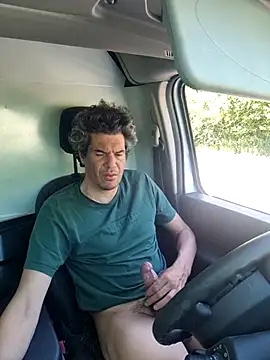 twitshe Show in webcam