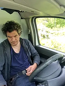 twitshe Show in webcam