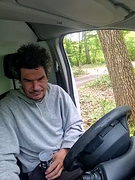 Вебкам-шоу twitshe