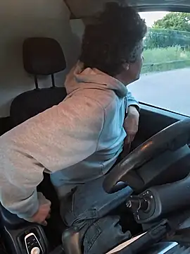 twitshe webkamerás műsora