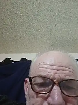 Rootpass222 Show in webcam