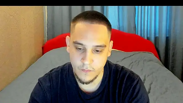 Bear_Beer130 Webcam-Show