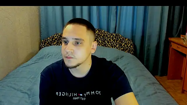 Bear_Beer130 Webcam show