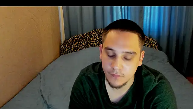Show Webcam de Bear_Beer130