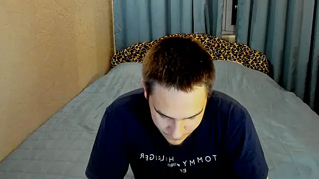 Bear_Beer130 webcam show