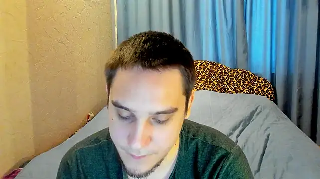 Bear_Beer130's Webcam Show