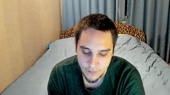 Show modela Bear_Beer130 na web-kameri
