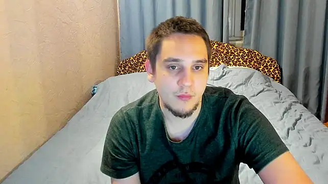 Show modela Bear_Beer130 na web-kameri