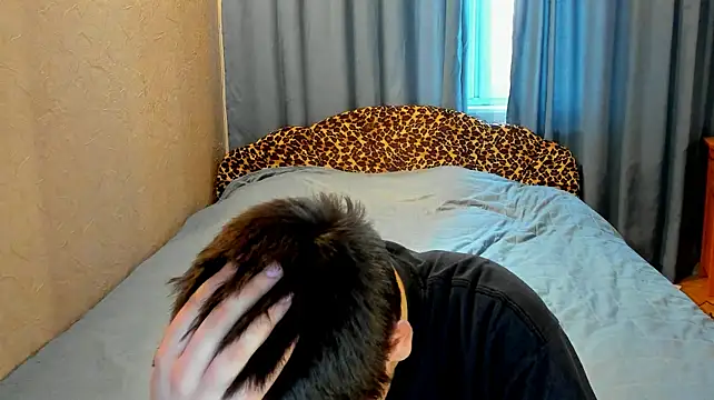 Bear_Beer130 Pertunjukan Webcam