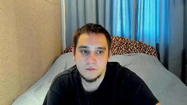 Show modela Bear_Beer130 na web-kameri