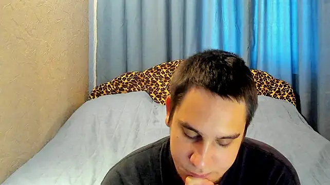 הופעת וובקאם של Bear_Beer130