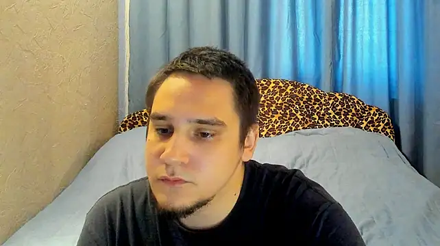 Show modela Bear_Beer130 na web-kameri