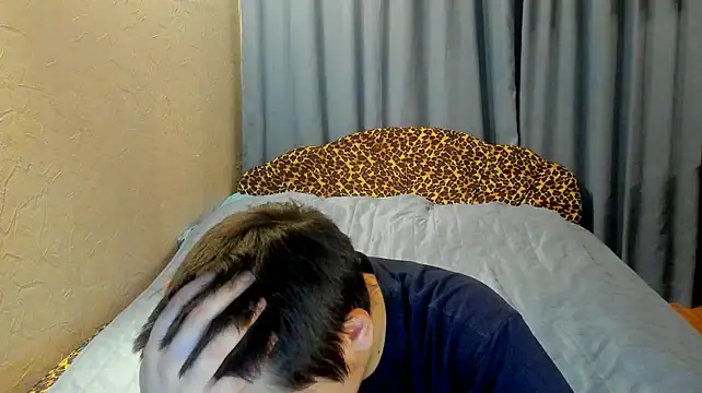 Bear_Beer130's Webcam Show