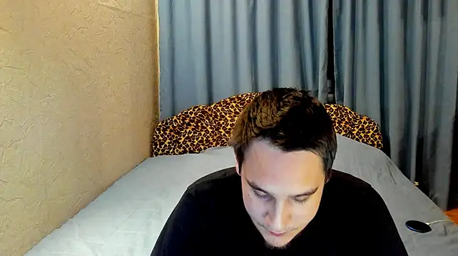 Bear_Beer130 Webcam-Show