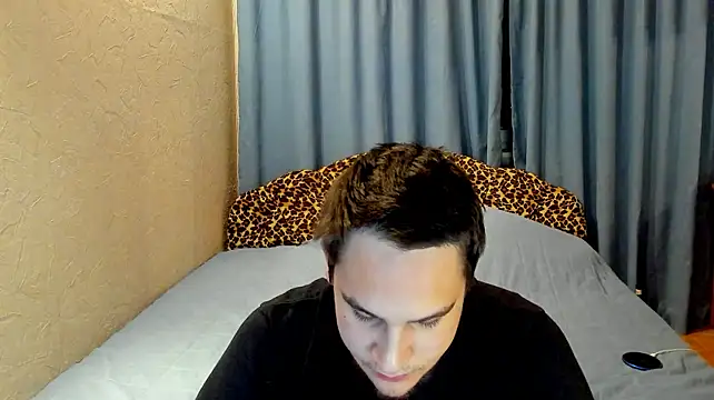 Bear_Beer130 Webcam-Show