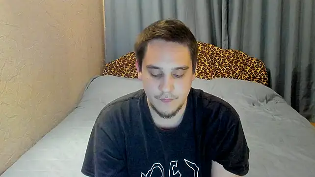 Bear_Beer130 webcam show