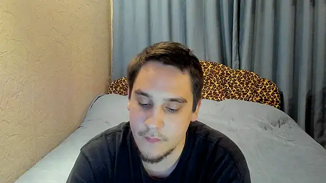 Bear_Beer130 webcam show