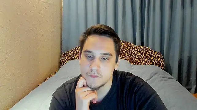 Show modela Bear_Beer130 na web-kameri