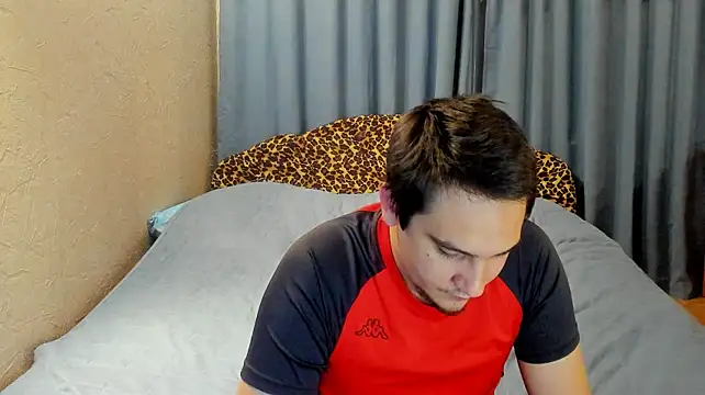 Chat XXX en directo de Bear_Beer130